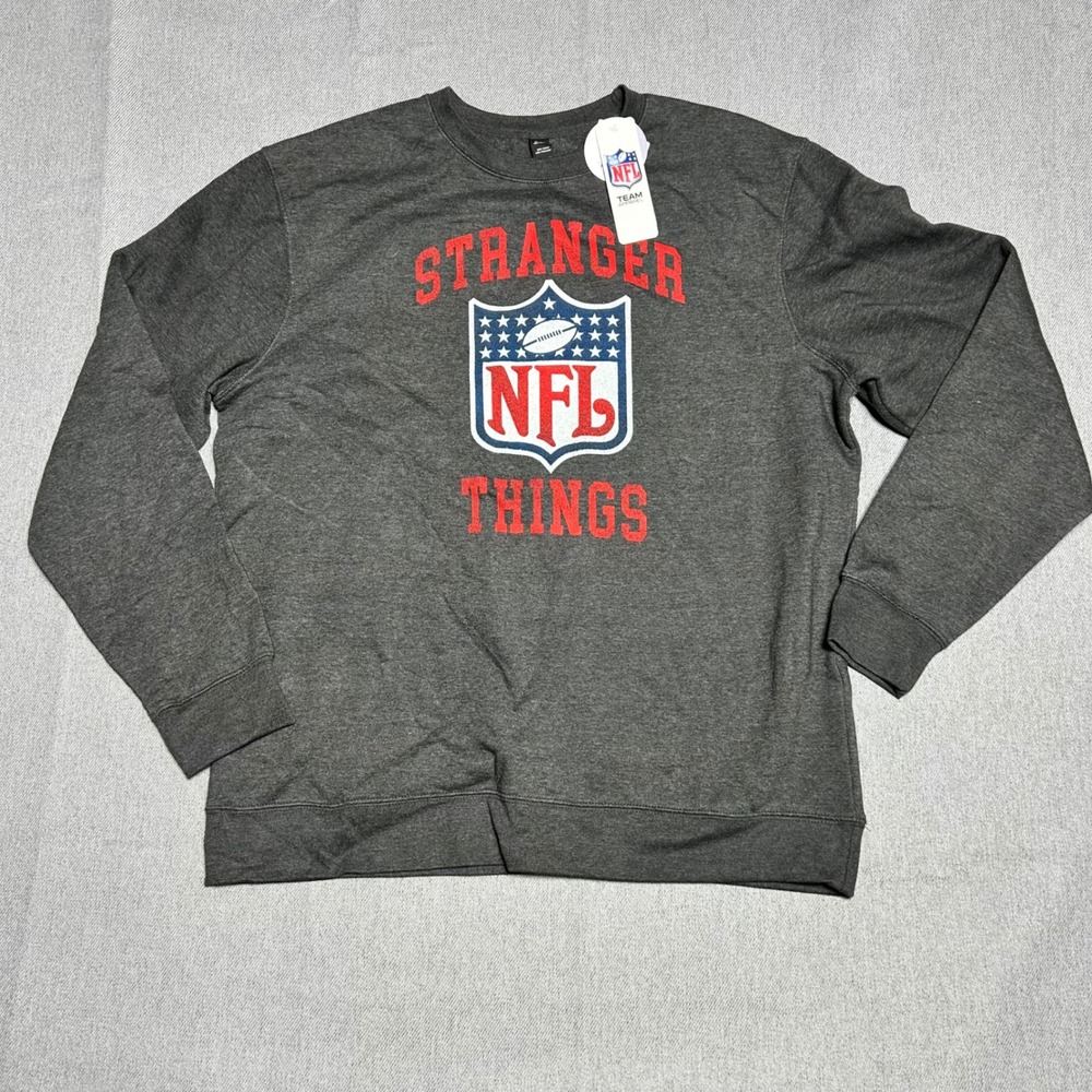 NFL Team Apparel Mens Stranger Things Eleven Sweatshirt XL Grey Graphic Pullover